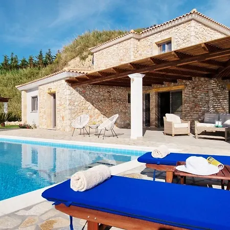 Villa Kleismata Sleeps 6 T674409