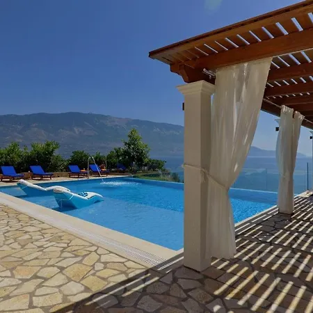 Kleismata Sleeps 6 T674409 *
