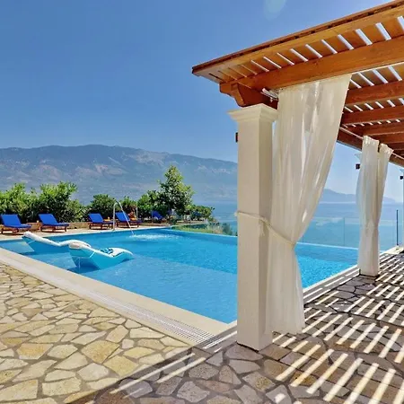 Kleismata Sleeps 6 T674409 Villa